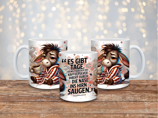 Kaffeepulver ins Hirn Tasse