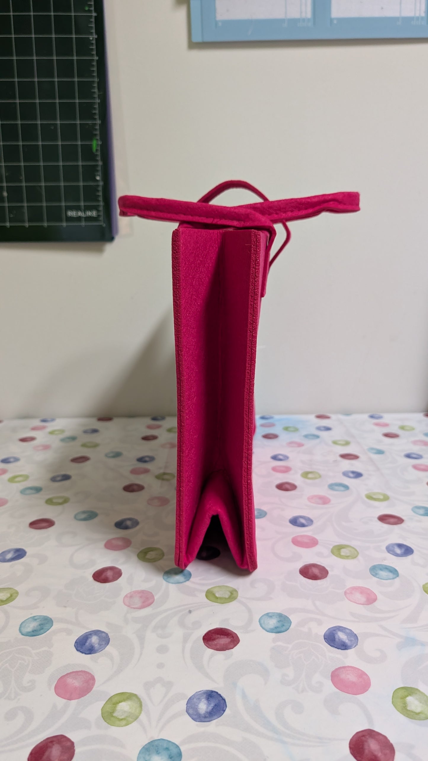 Filztasche Pink mit Knopf